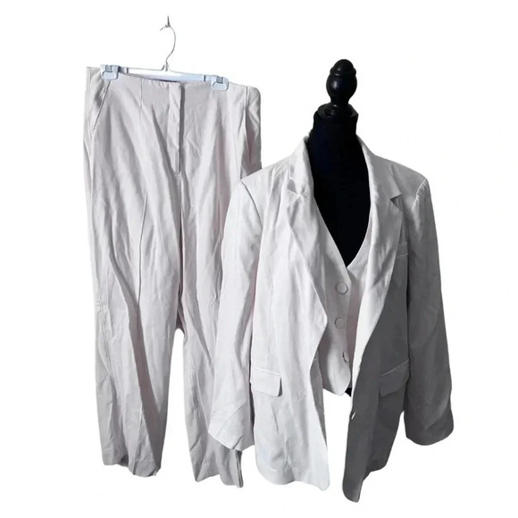 Dynamite Pants - NWT| Dynamite | Lorelei  Blazer With Matching Pants and Vest | Size XL/14